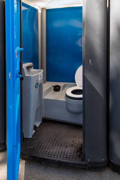 Portable Toilet Options We Offer in Odenville, AL